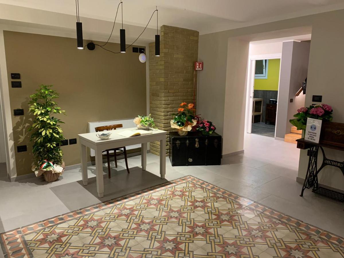 Babo Agriturismo Conviviale Castagnole delle Lanze Екстериор снимка